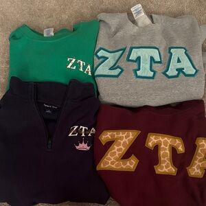 Zeta Tau Alpha ZTA Sweatshirt Lot S/M